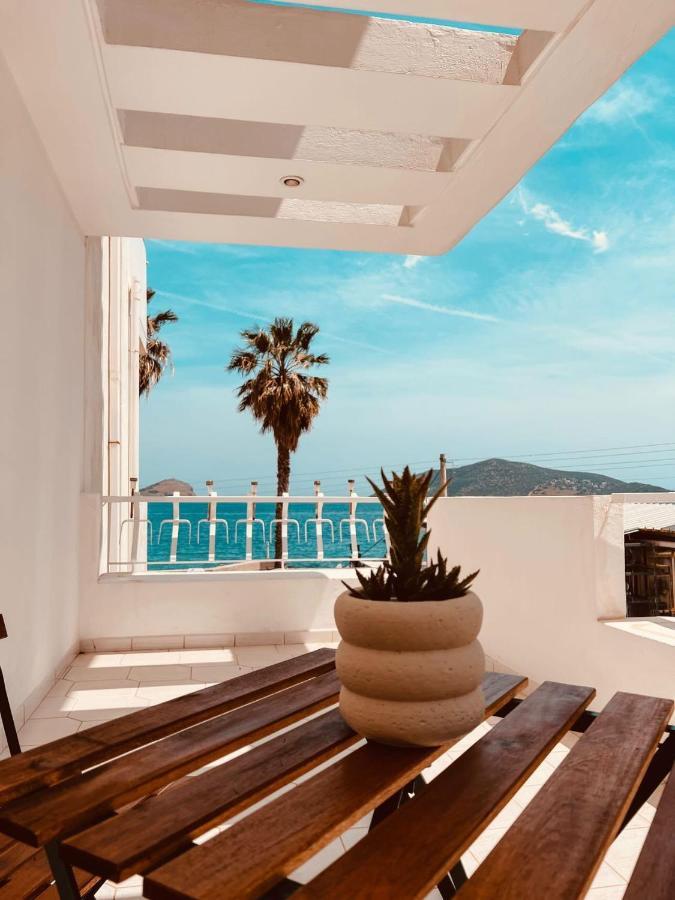 Bluehouse Apartment Porto Rafti Luaran gambar