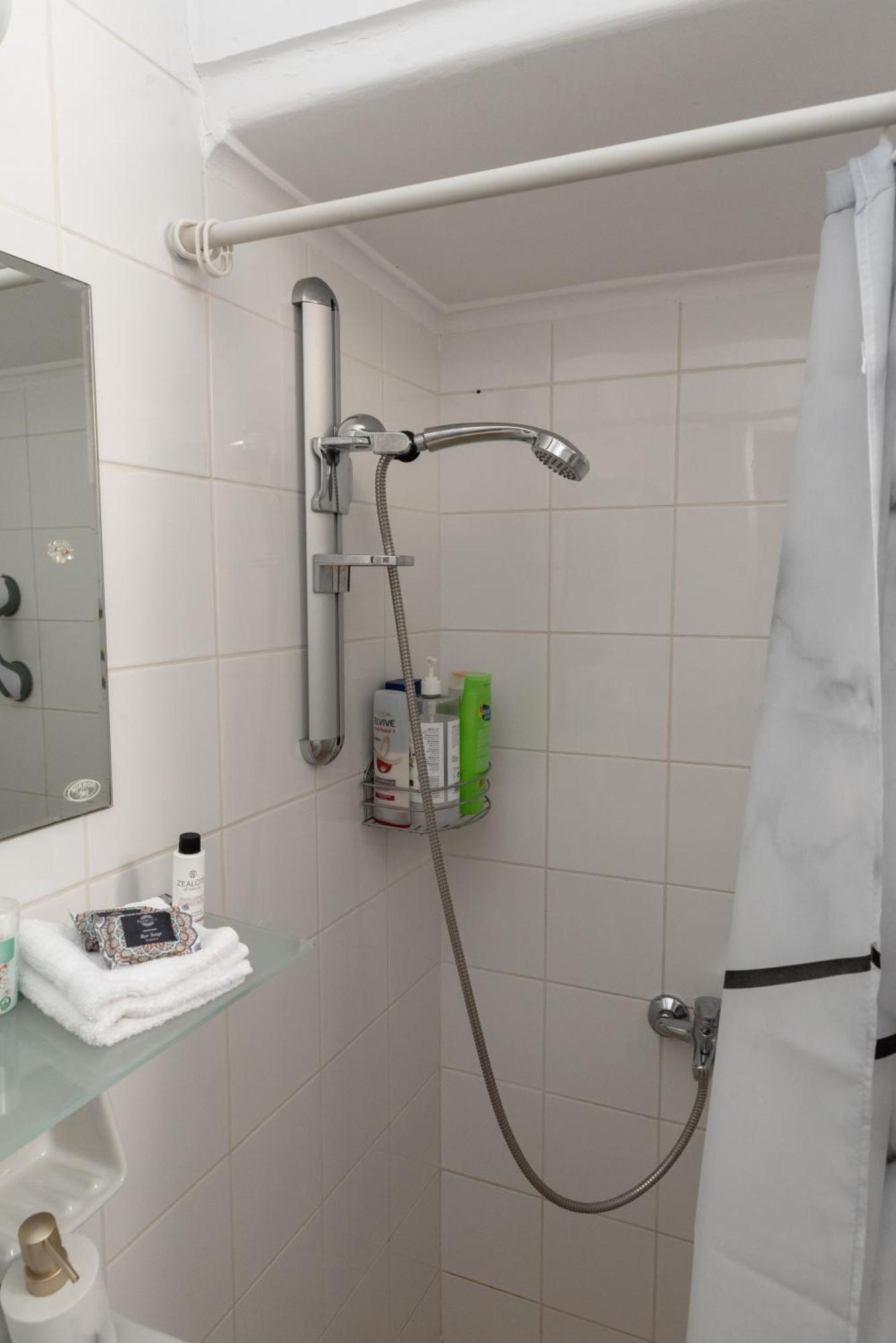 Bluehouse Apartment Porto Rafti Luaran gambar