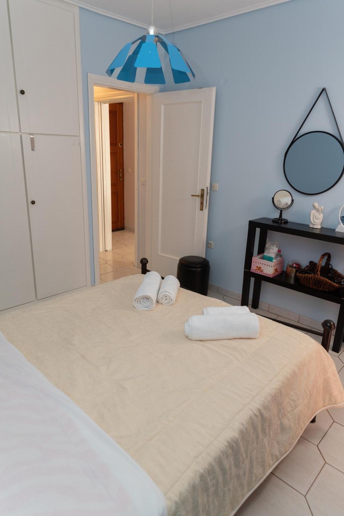 Bluehouse Apartment Porto Rafti Luaran gambar